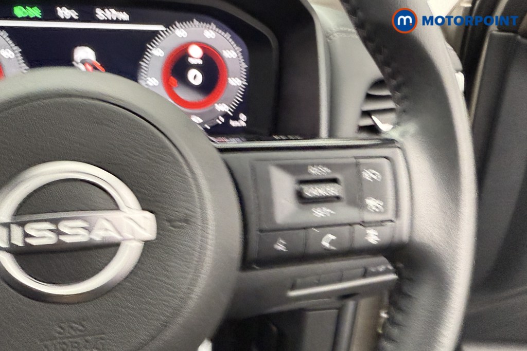 Nissan X-Trail N-Connecta Automatic Petrol-Electric Hybrid SUV - Stock Number (1559933) - 13th supplementary image