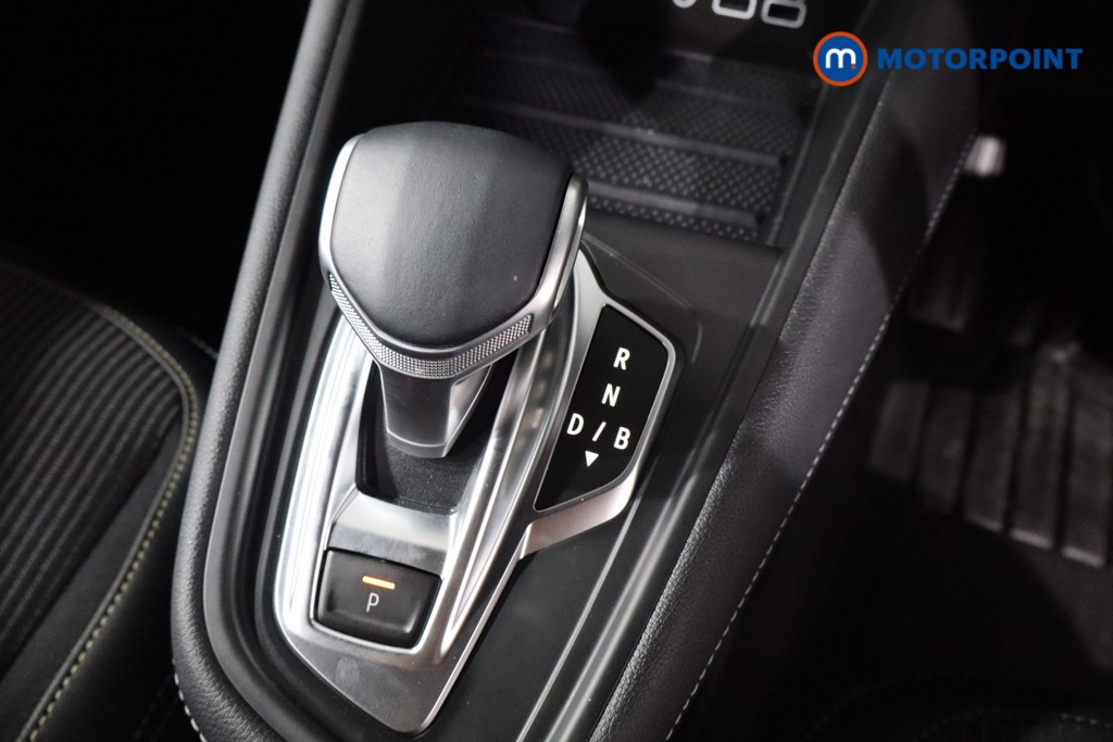 Renault Captur Engineered Automatic Petrol-Electric Hybrid SUV - Stock Number (1560023) - 13th supplementary image