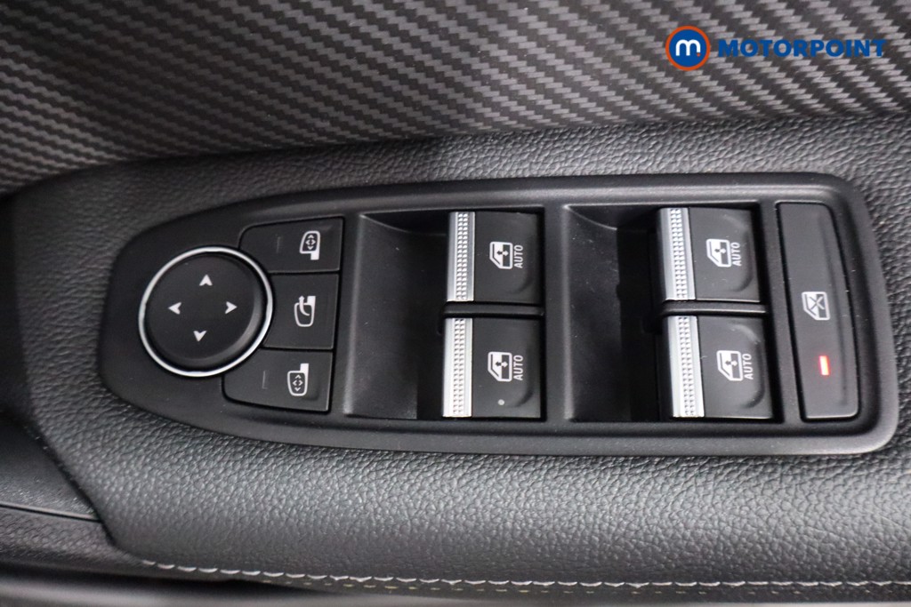 Renault Captur Engineered Automatic Petrol-Electric Hybrid SUV - Stock Number (1560023) - 15th supplementary image