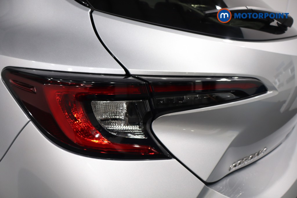 Toyota Corolla Excel Automatic Petrol-Electric Hybrid Hatchback - Stock Number (1560029) - 27th supplementary image