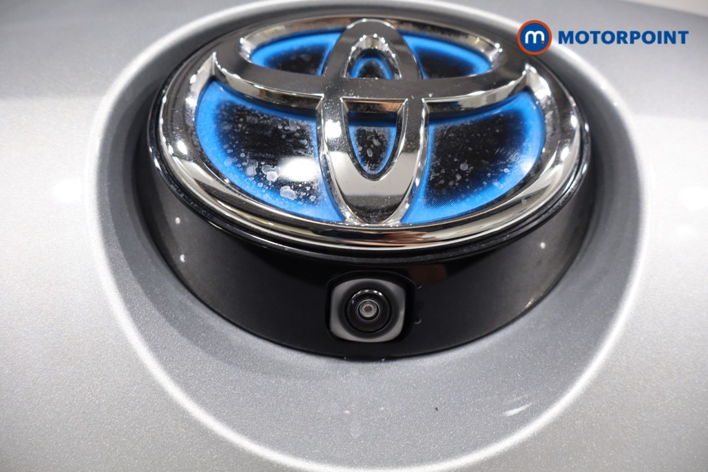 Toyota Corolla Excel Automatic Petrol-Electric Hybrid Hatchback - Stock Number (1560029) - 29th supplementary image
