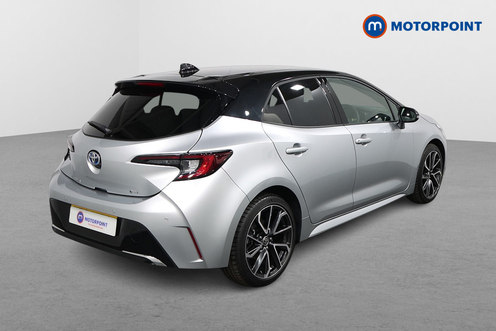 Toyota Corolla Excel Automatic Petrol-Electric Hybrid Hatchback - Stock Number (1560029) - Drivers side rear corner