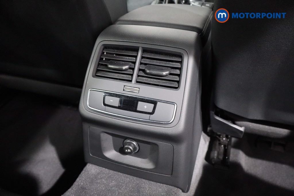 Audi A4 Black Edition Automatic Petrol Estate - Stock Number (1560050) - 19th supplementary image