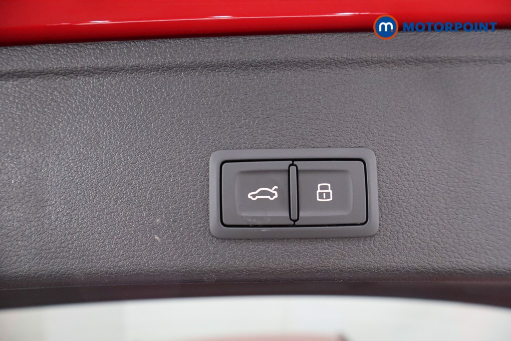 Audi A4 Black Edition Automatic Petrol Estate - Stock Number (1560050) - 32nd supplementary image