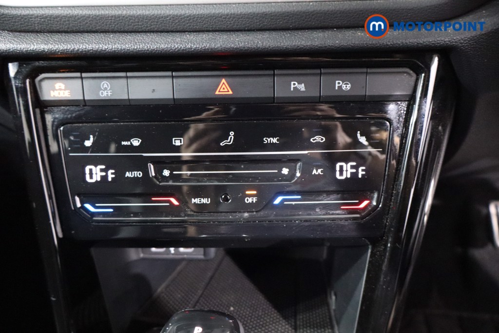 Volkswagen T-Roc R-Line Automatic Petrol SUV - Stock Number (1560233) - 16th supplementary image