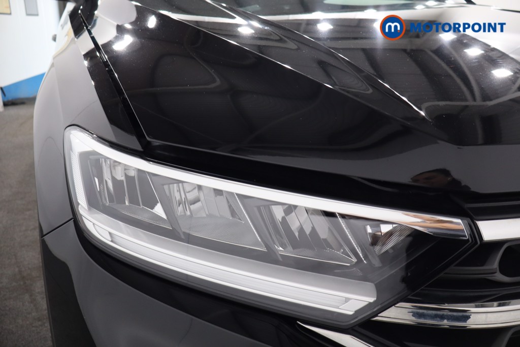 Volkswagen T-Roc R-Line Automatic Petrol SUV - Stock Number (1560233) - 22nd supplementary image