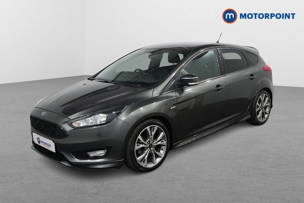 Ford Focus St-Line Automatic Petrol Hatchback - Stock Number (1555492) - Passenger side front corner