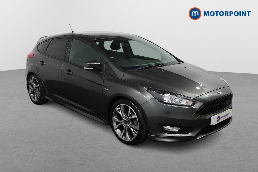 Ford Focus St-Line Automatic Petrol Hatchback - Stock Number (1555492) - Drivers side front corner