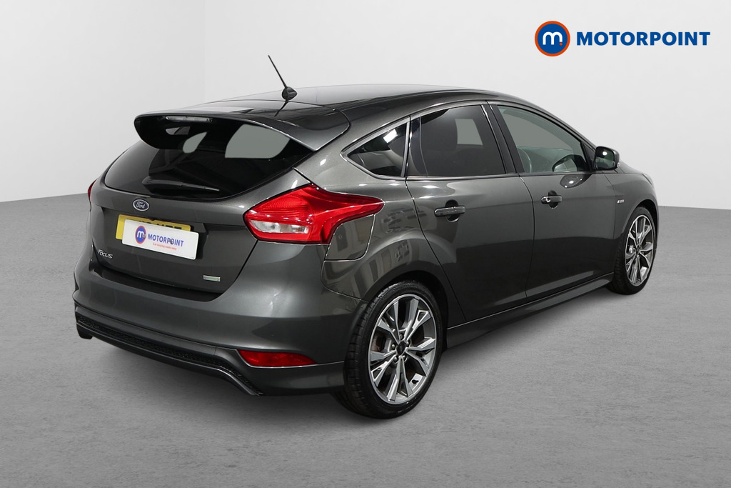 Ford Focus St-Line Automatic Petrol Hatchback - Stock Number (1555492) - Drivers side rear corner