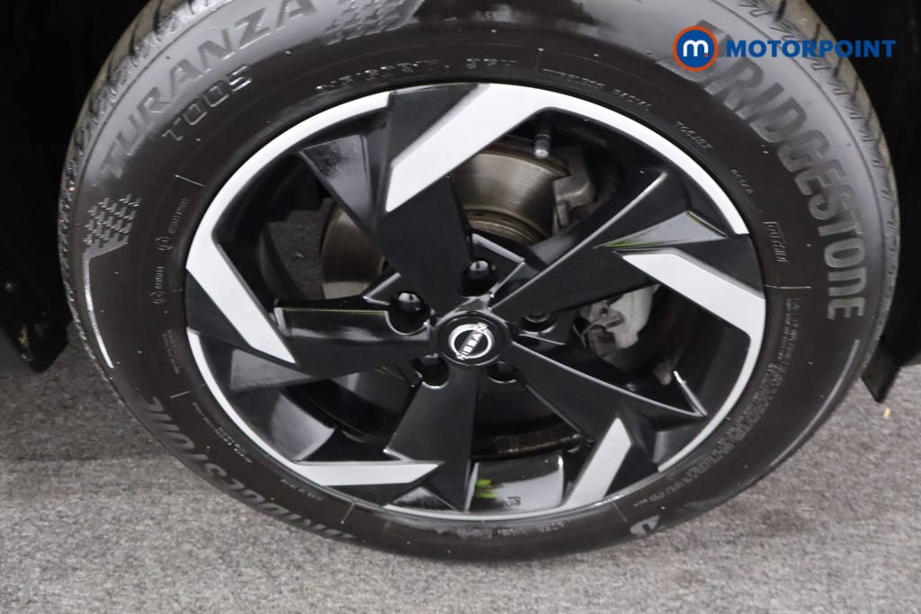 Nissan Juke N-Connecta Automatic Petrol SUV - Stock Number (1555582) - 10th supplementary image