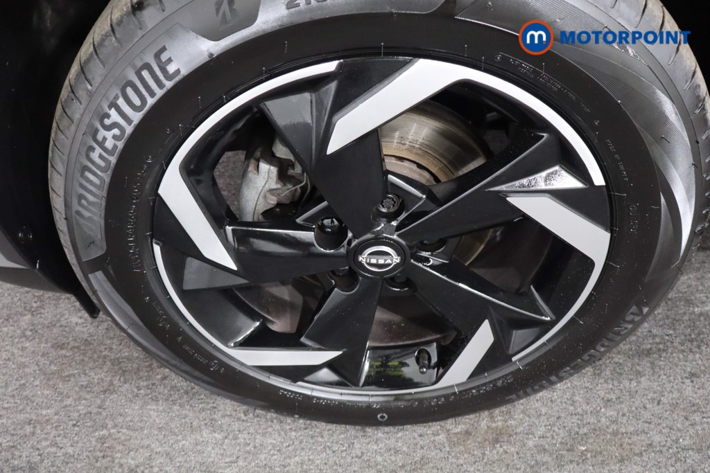 Nissan Juke N-Connecta Automatic Petrol SUV - Stock Number (1555582) - 11th supplementary image