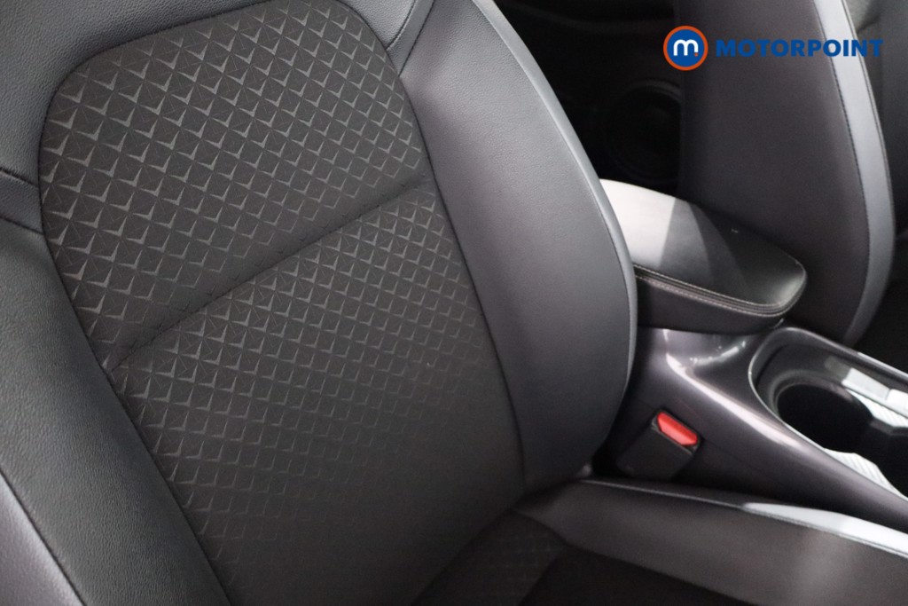 Nissan Juke N-Connecta Automatic Petrol SUV - Stock Number (1555582) - 21st supplementary image