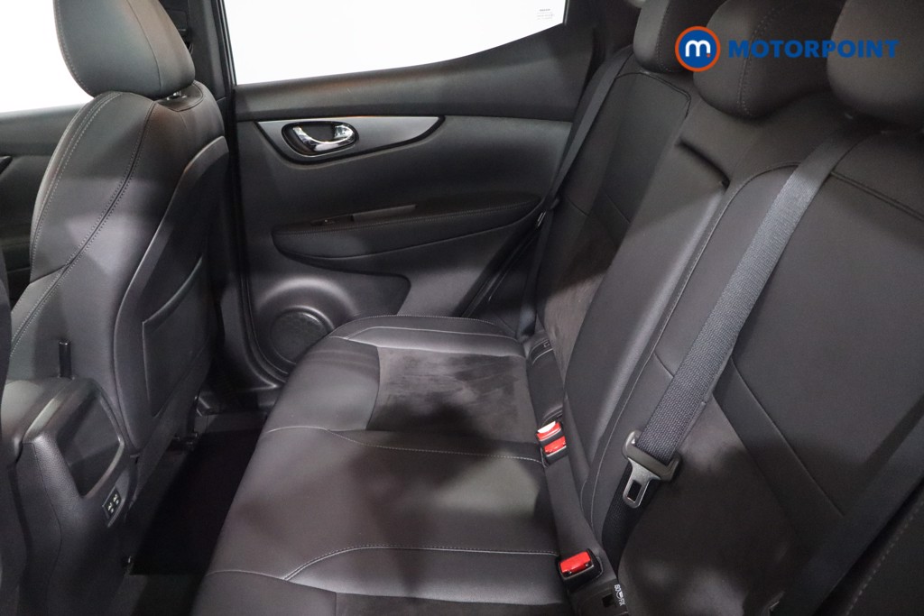 Nissan Qashqai N-Tec Automatic Petrol SUV - Stock Number (1555737) - 5th supplementary image