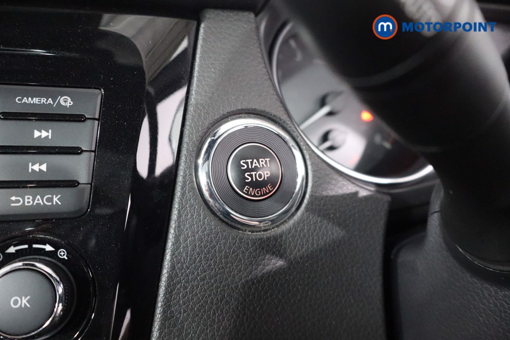 Nissan Qashqai N-Tec Automatic Petrol SUV - Stock Number (1555737) - 21st supplementary image