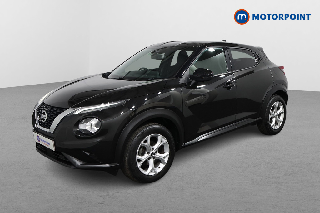 Nissan Juke N-Connecta Manual Petrol SUV - Stock Number (1556754) - Passenger side front corner
