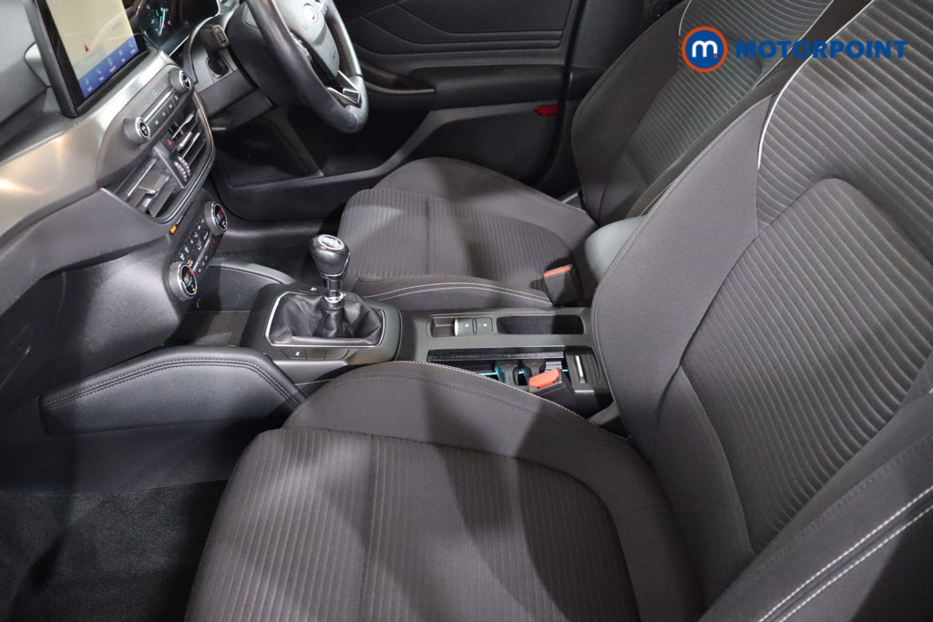 Ford Focus Titanium Manual Petrol Hatchback - Stock Number (1559026) - 4th supplementary image
