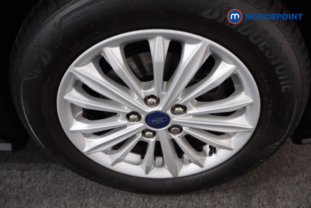 Ford Focus Titanium Manual Petrol Hatchback - Stock Number (1559026) - 10th supplementary image