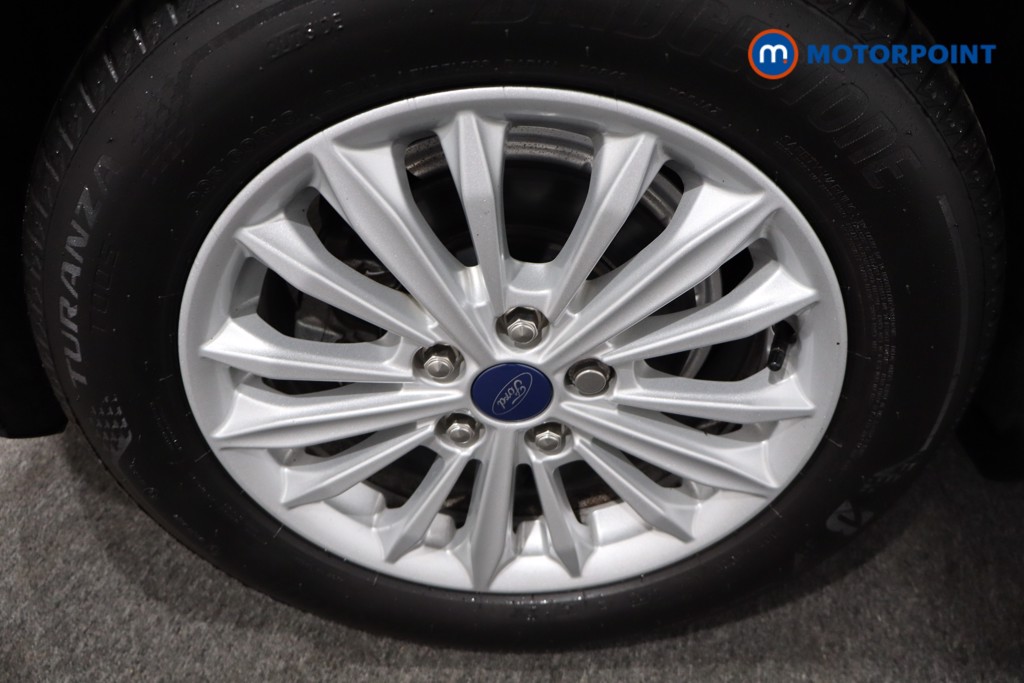 Ford Focus Titanium Manual Petrol Hatchback - Stock Number (1559026) - 12th supplementary image