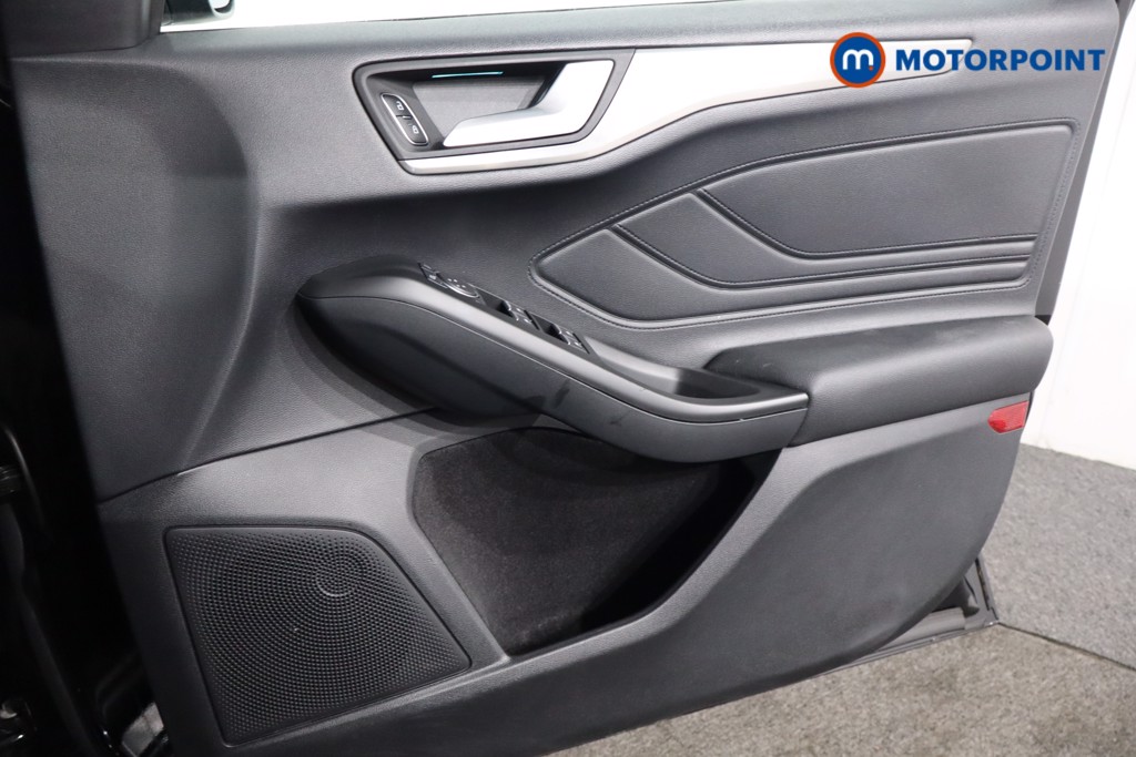 Ford Focus Titanium Manual Petrol Hatchback - Stock Number (1559026) - 21st supplementary image
