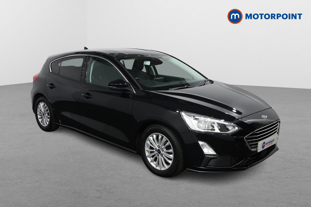 Ford Focus Titanium Manual Petrol Hatchback - Stock Number (1559026) - Drivers side front corner