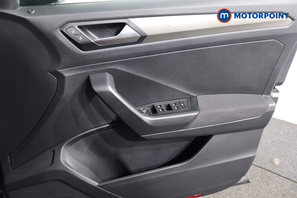 Volkswagen T-Roc SE Manual Petrol SUV - Stock Number (1559031) - 22nd supplementary image