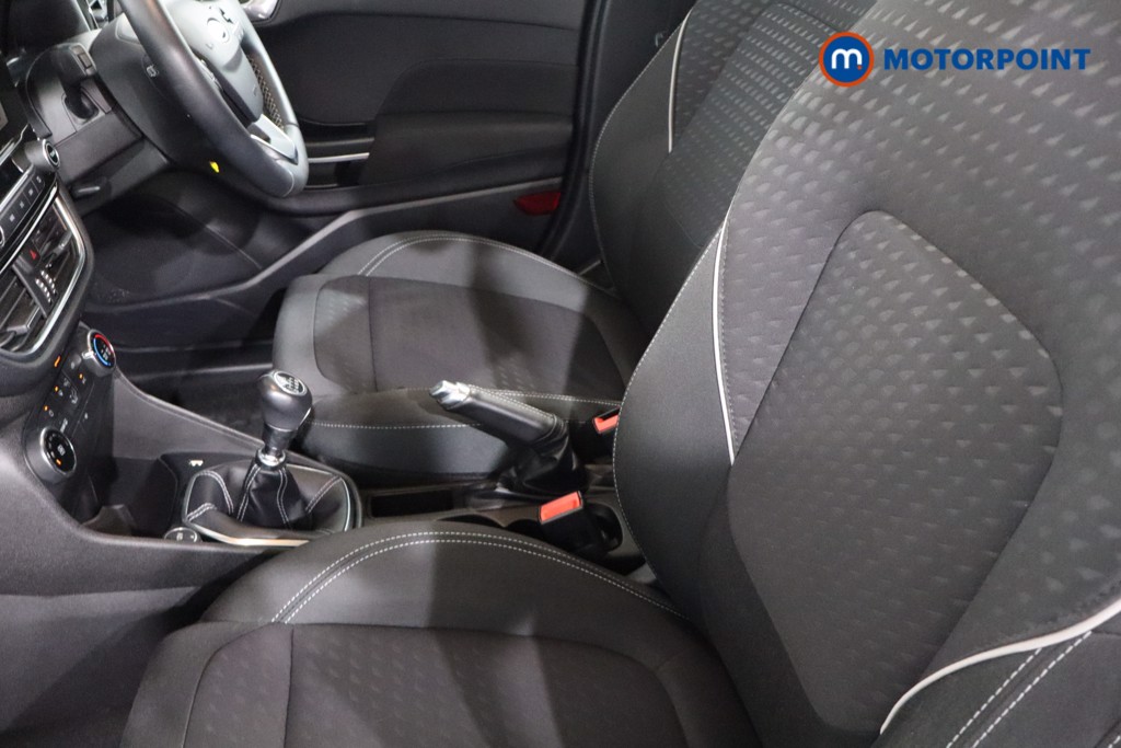 Ford Fiesta Zetec Manual Petrol Hatchback - Stock Number (1559774) - 4th supplementary image