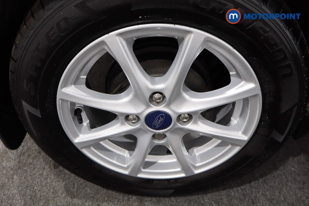 Ford Fiesta Zetec Manual Petrol Hatchback - Stock Number (1559774) - 9th supplementary image