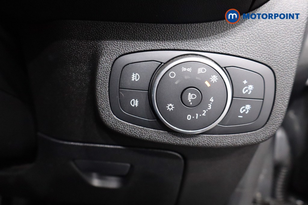 Ford Fiesta Zetec Manual Petrol Hatchback - Stock Number (1559774) - 19th supplementary image