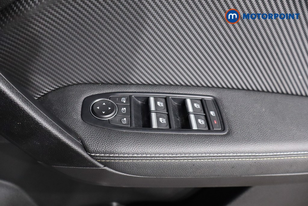 Renault Captur Engineered Bose Edition Automatic Petrol-Electric Hybrid SUV - Stock Number (1560462) - 20th supplementary image