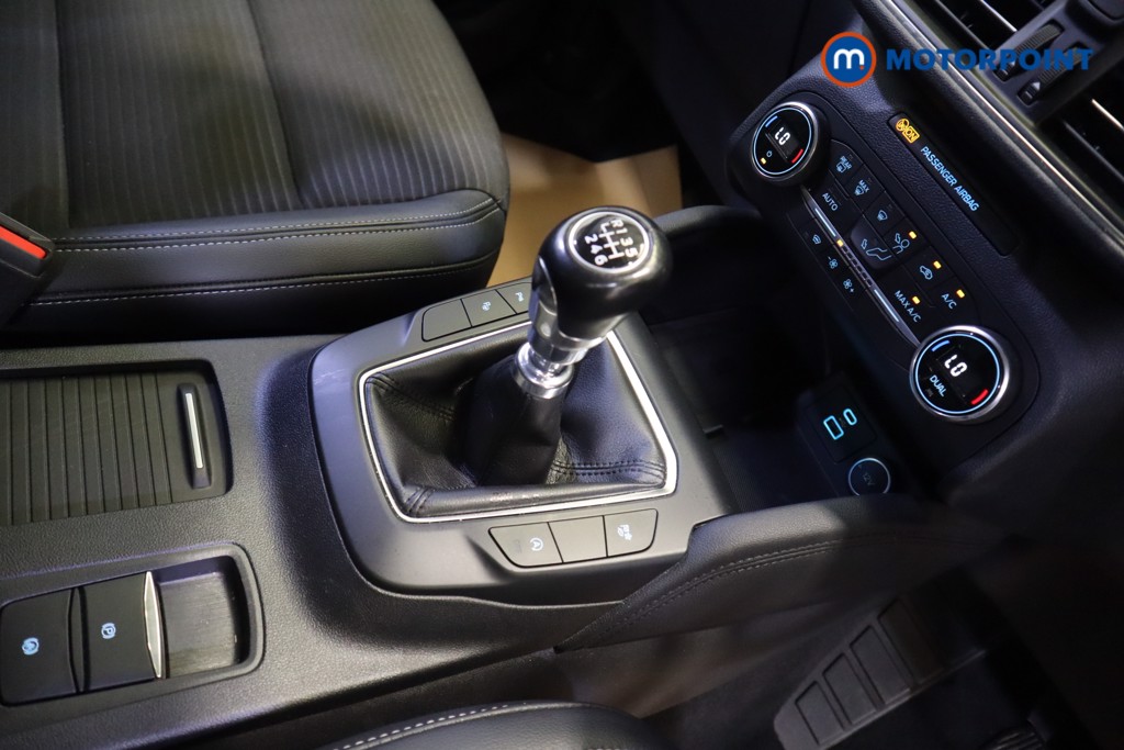 Ford Kuga Titanium First Edition Manual Diesel-Electric Hybrid SUV - Stock Number (1514706) - 5th supplementary image