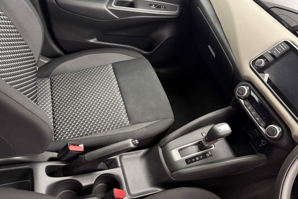 Nissan Micra Acenta Automatic Petrol Hatchback - Stock Number (1539933) - 14th supplementary image