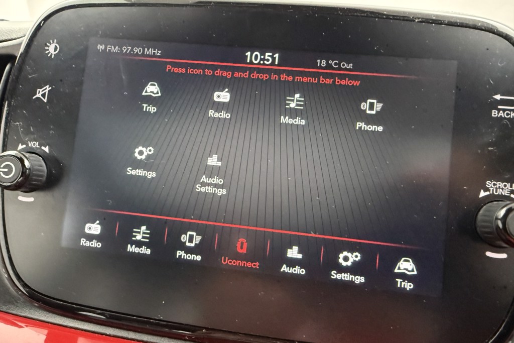 Fiat 500 Dolcevita Manual Petrol-Electric Hybrid Hatchback - Stock Number (1543096) - 8th supplementary image