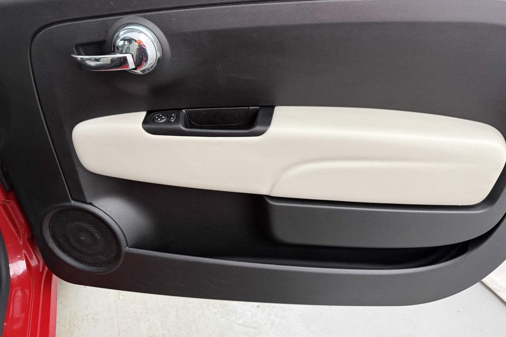 Fiat 500 Dolcevita Manual Petrol-Electric Hybrid Hatchback - Stock Number (1543096) - 14th supplementary image