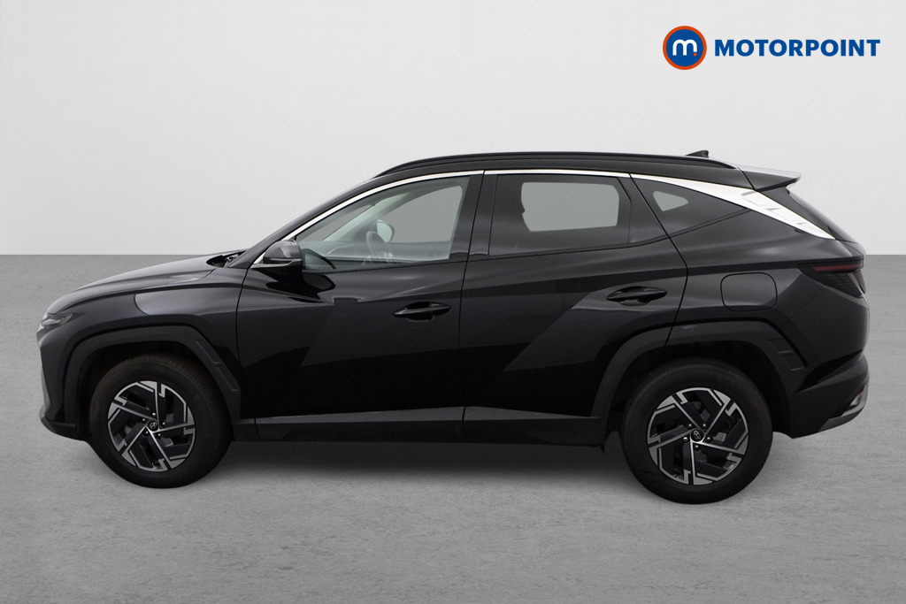 Hyundai Tucson Premium Automatic Petrol-Electric Hybrid SUV - Stock Number (1547457) - Passenger side