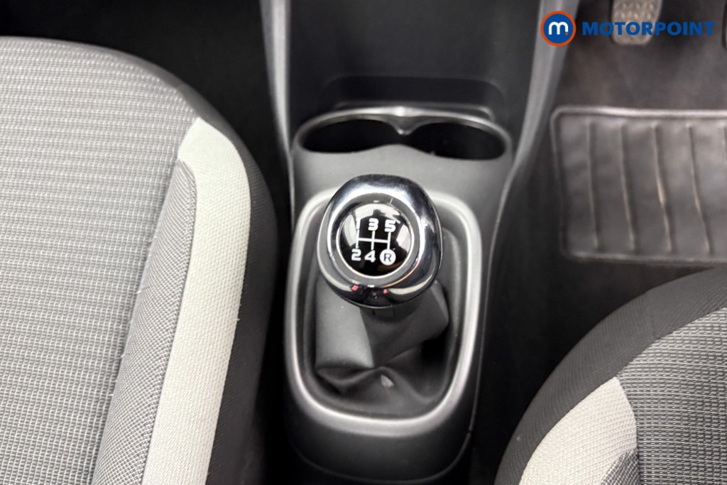 Toyota Aygo X-Play Manual Petrol Hatchback - Stock Number (1547755) - 8th supplementary image