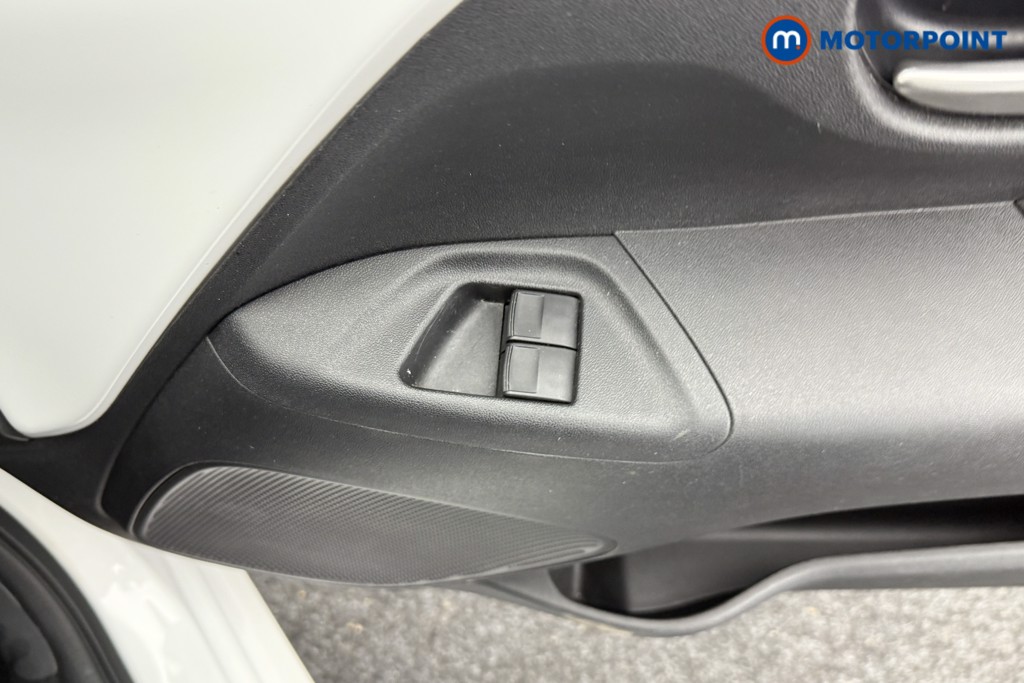 Toyota Aygo X-Play Manual Petrol Hatchback - Stock Number (1547755) - 12th supplementary image