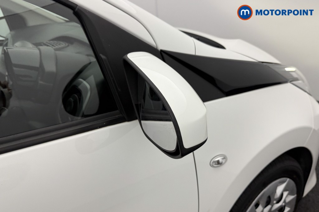 Toyota Aygo X-Play Manual Petrol Hatchback - Stock Number (1547755) - 14th supplementary image