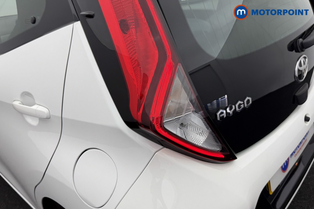 Toyota Aygo X-Play Manual Petrol Hatchback - Stock Number (1547755) - 19th supplementary image