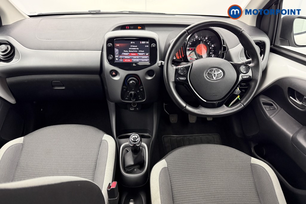 Toyota Aygo X-Play Manual Petrol Hatchback - Stock Number (1547755) - 1st supplementary image