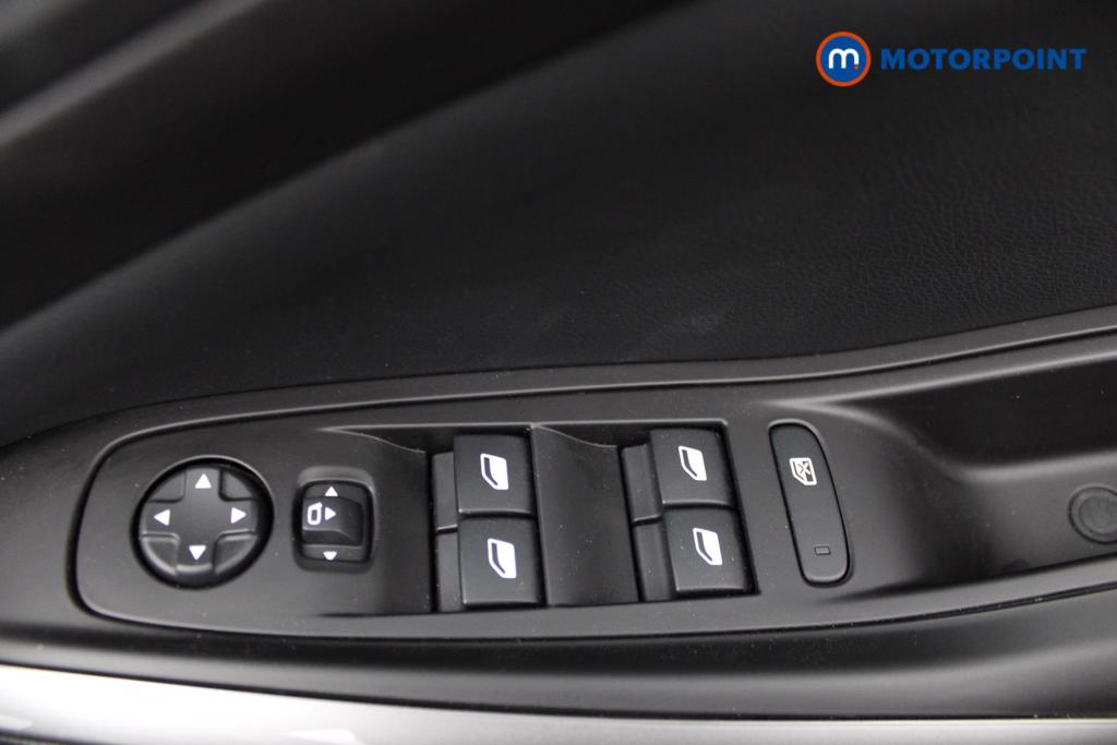 Vauxhall Grandland Ultimate Manual Petrol SUV - Stock Number (1547888) - 19th supplementary image