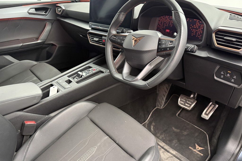 Cupra Leon VZ2 Automatic Petrol Plug-In Hybrid Hatchback - Stock Number (1552732) - 1st supplementary image