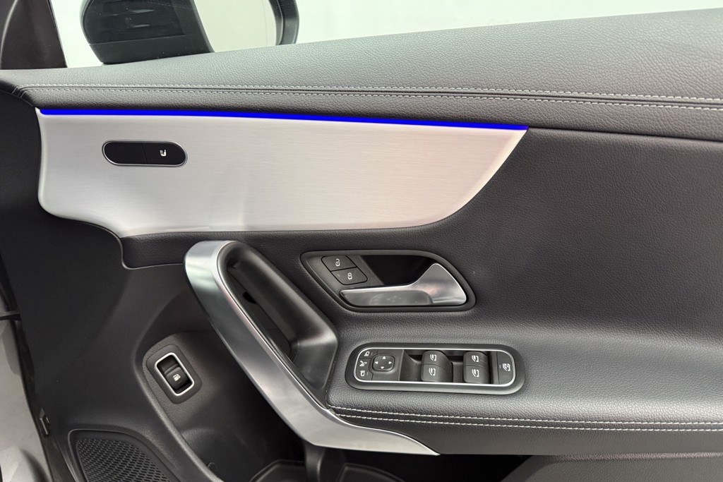 Mercedes-Benz CLA Amg Line Automatic Petrol Plug-In Hybrid Estate - Stock Number (1552737) - 16th supplementary image