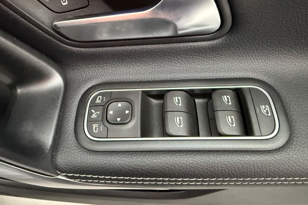 Mercedes-Benz CLA Amg Line Automatic Petrol Plug-In Hybrid Estate - Stock Number (1552737) - 17th supplementary image