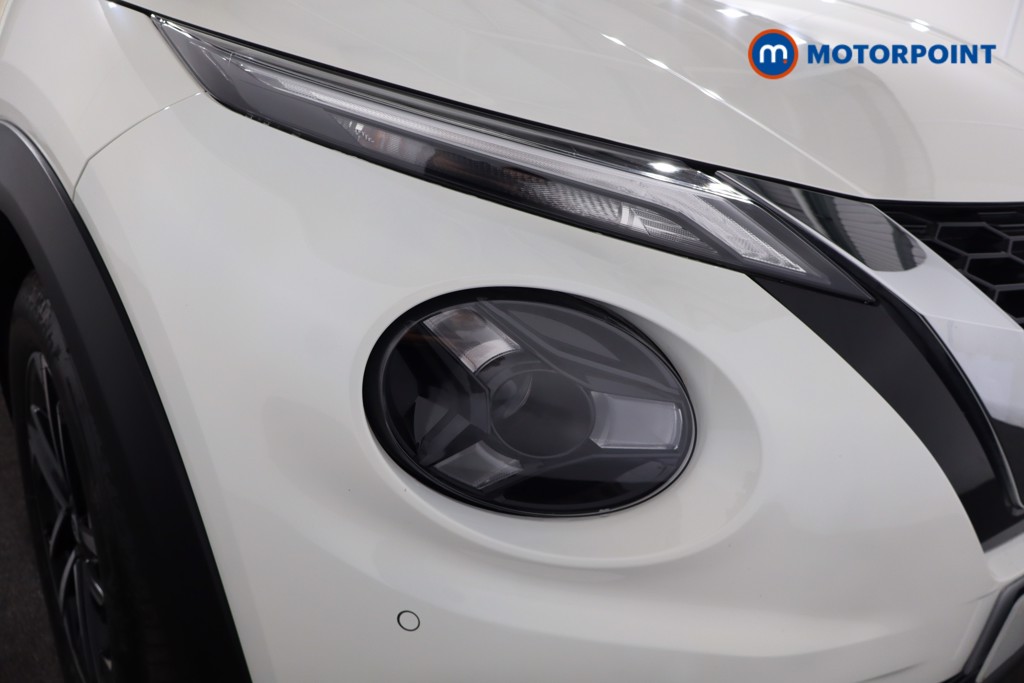 Nissan Juke N-Connecta Manual Petrol SUV - Stock Number (1553969) - 21st supplementary image