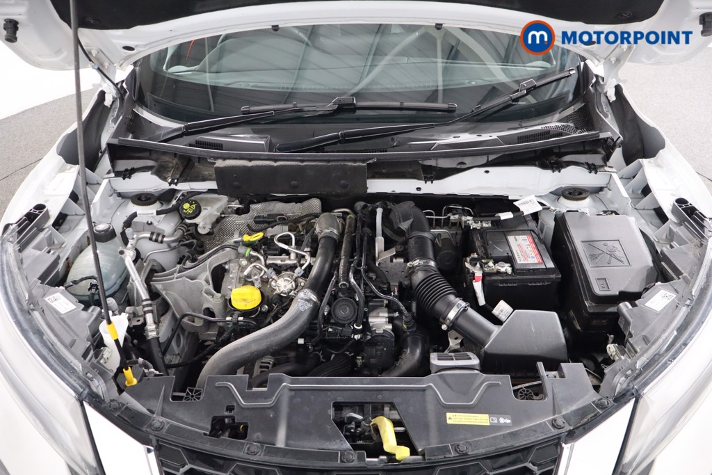 Nissan Juke N-Connecta Manual Petrol SUV - Stock Number (1553969) - 23rd supplementary image