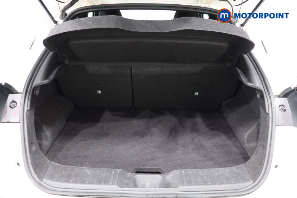 Nissan Juke N-Connecta Manual Petrol SUV - Stock Number (1553969) - 28th supplementary image