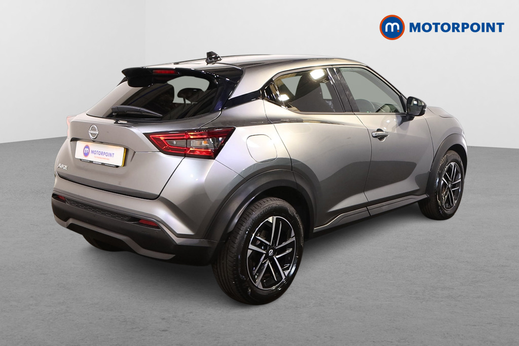 Nissan Juke N-Connecta Manual Petrol SUV - Stock Number (1554841) - Drivers side rear corner