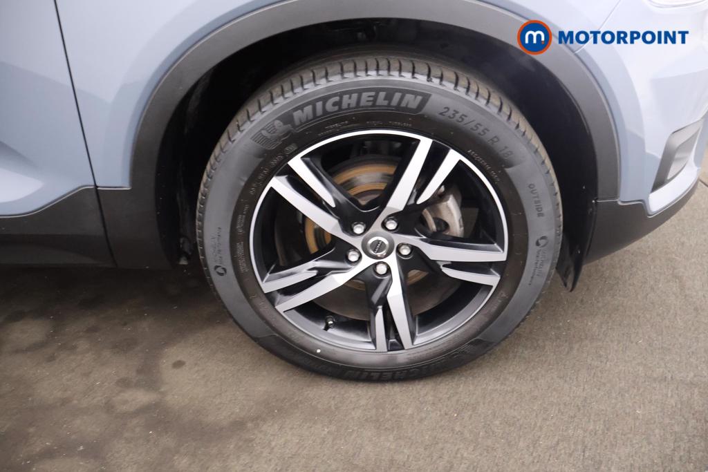 Volvo Xc40 R Design Manual Petrol SUV - Stock Number (1555123) - 17th supplementary image