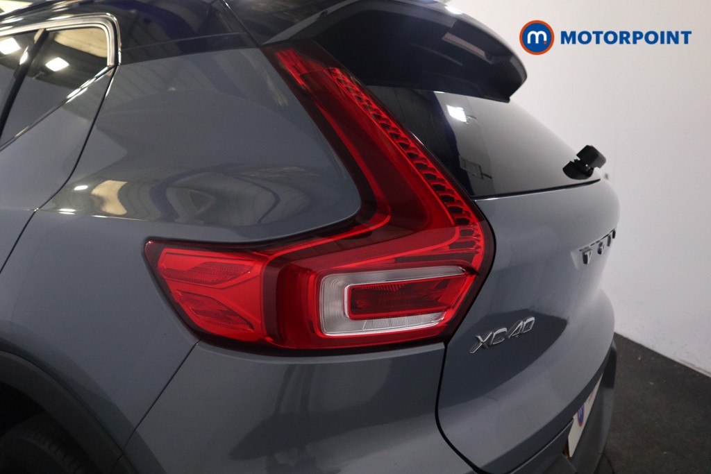 Volvo Xc40 R Design Manual Petrol SUV - Stock Number (1555129) - 19th supplementary image