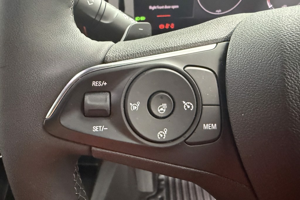Vauxhall Mokka GS Automatic Petrol SUV - Stock Number (1555141) - 4th supplementary image